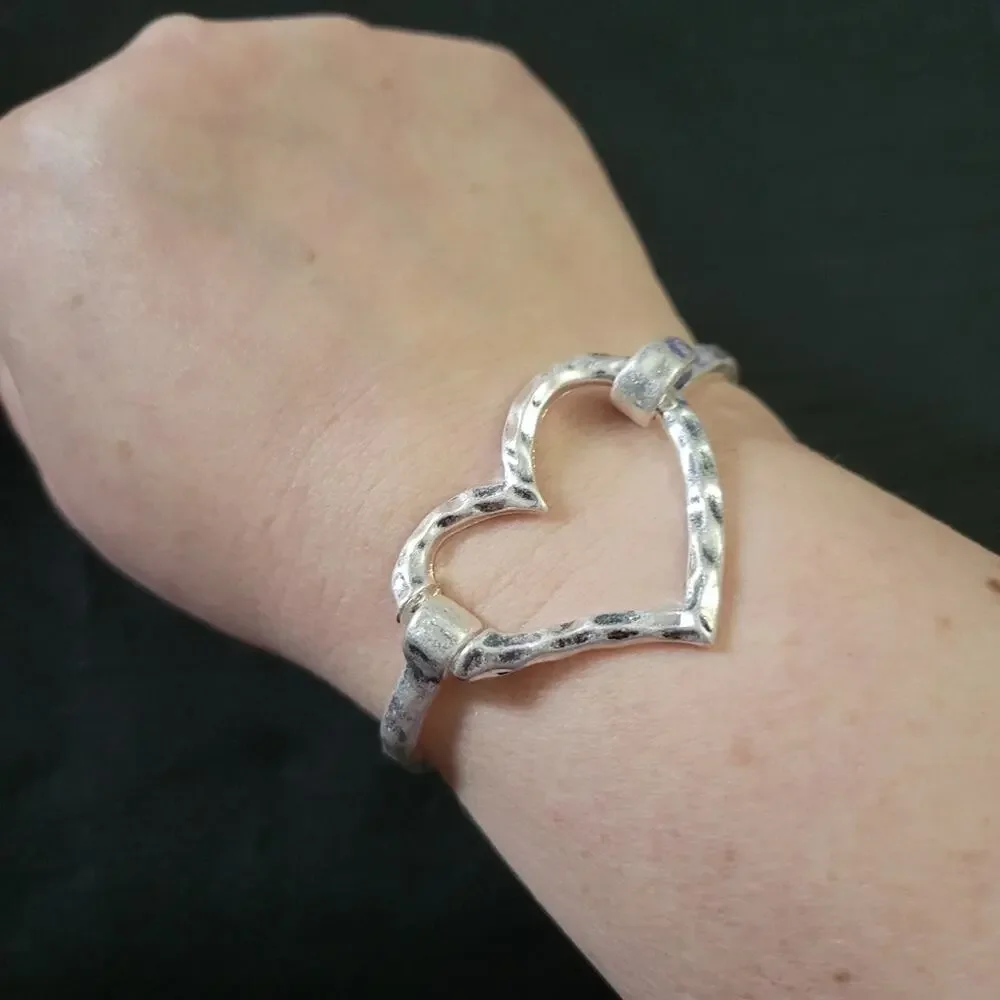 Hammered Silver Tone Heart Shaped Boho Bangle Bracelet